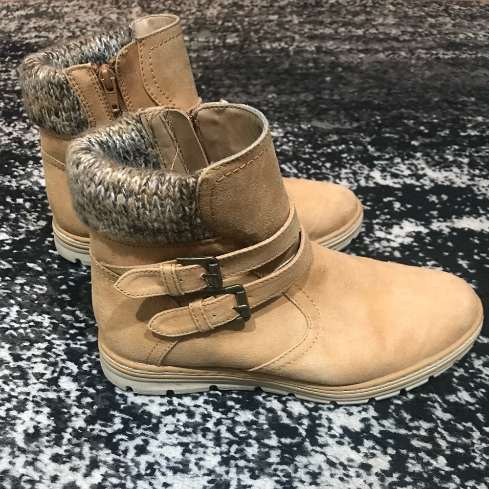 Cliffs By White Mountain Ankle Boot - Kaleta Tan - Women’s Size 8